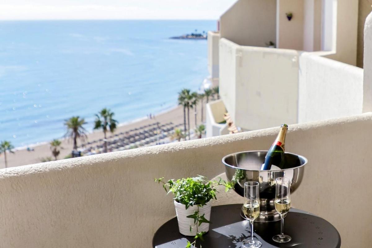 Апартаменты Direct Sea View- Bilbil Sunrise! Бенальмадена Экстерьер фото